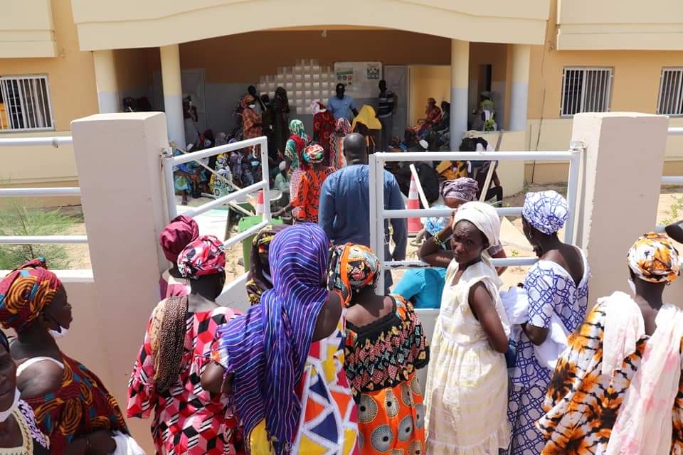La Poste du Sénégal s’attaque à la pauvreté et à l’égalité hommes/femmes avec un projet de paiements sociaux