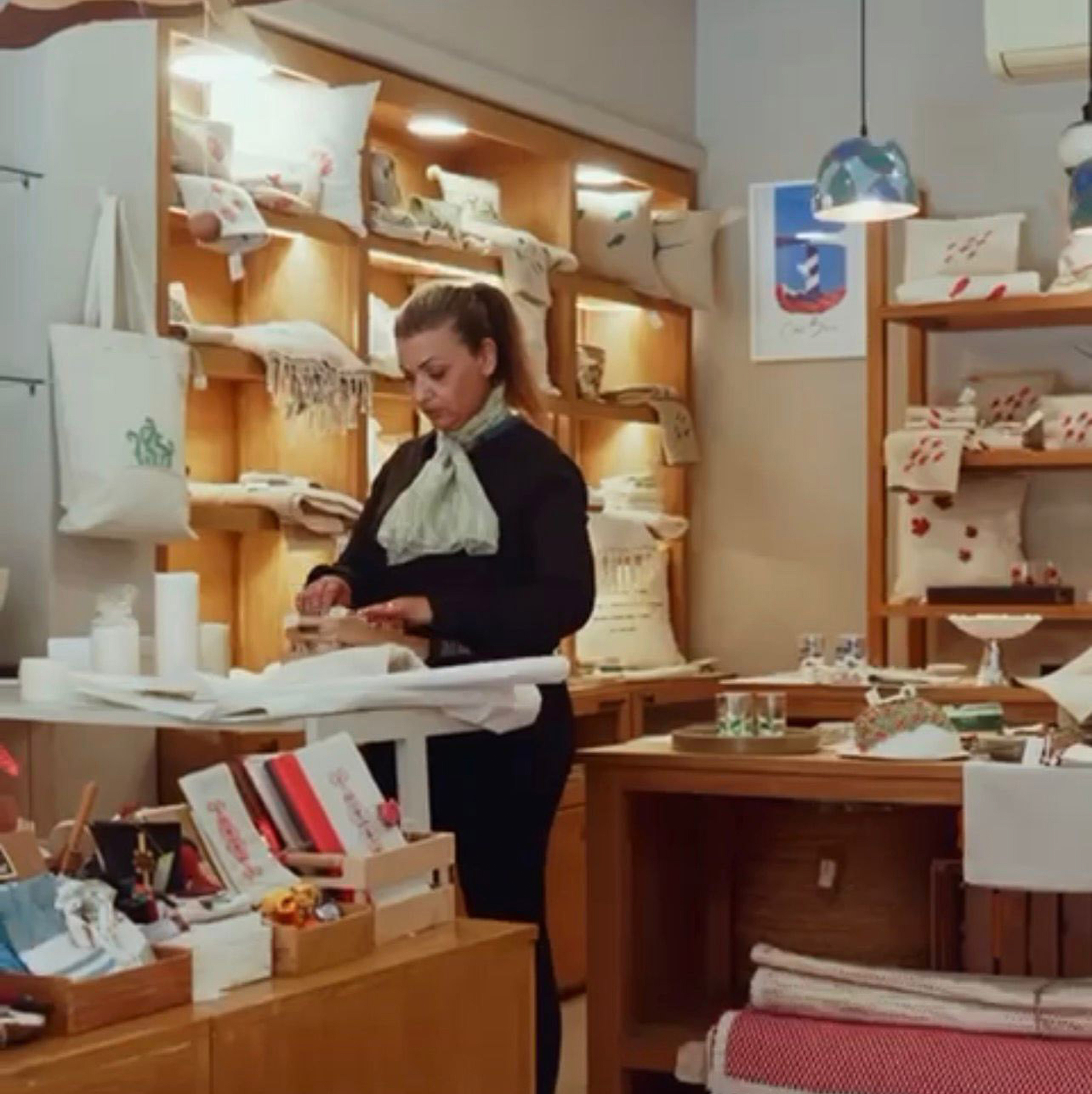 Comment les services postaux soutiennent les femmes entrepreneurs